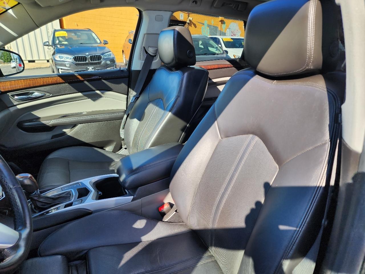Cadillac SRX Luxury Collection 2010