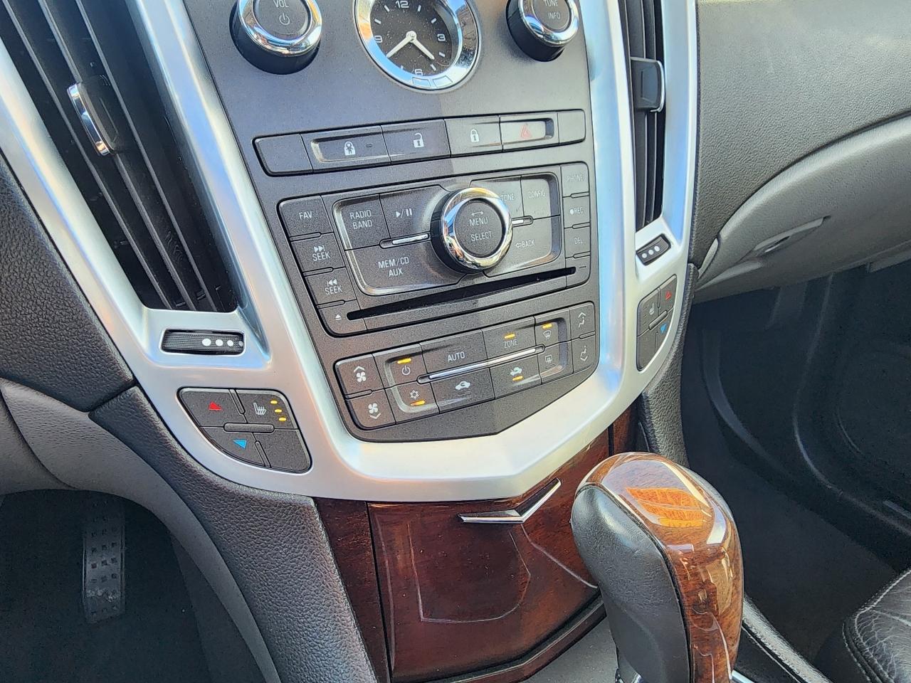 Cadillac SRX Luxury Collection 2010