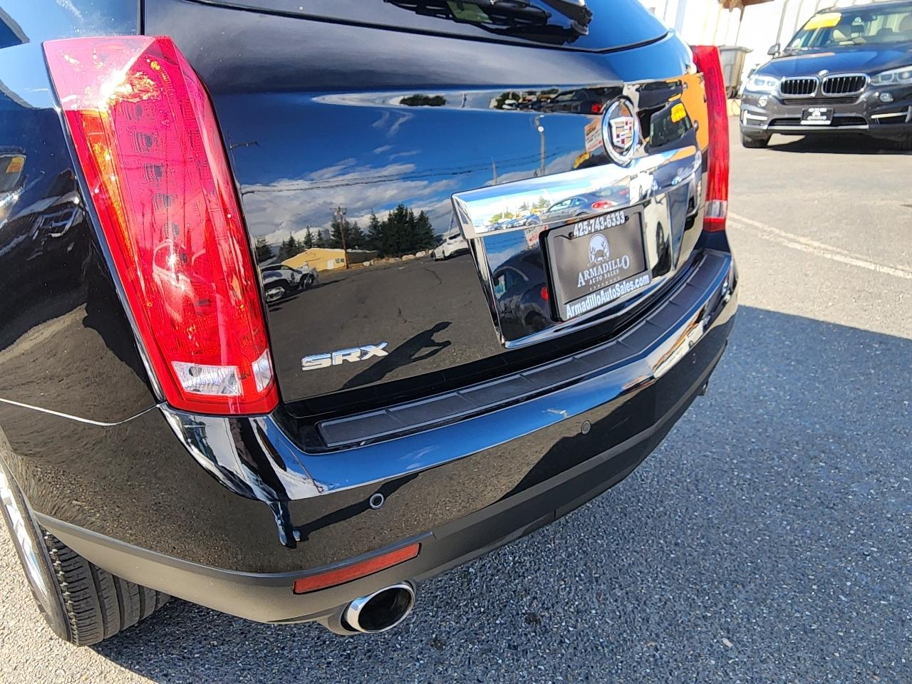 Cadillac SRX Luxury Collection 2010