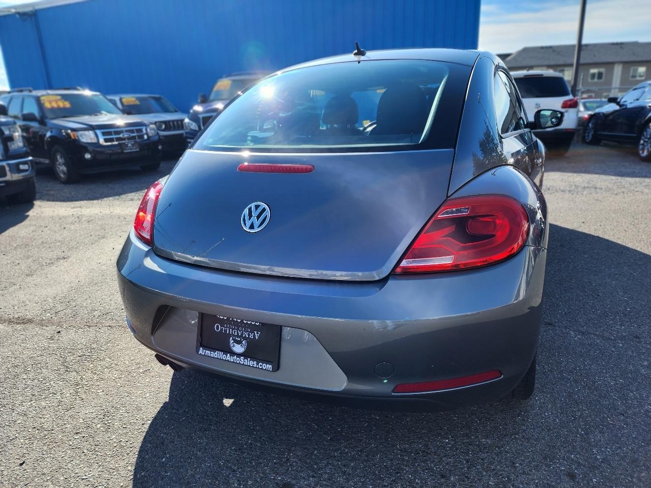 Volkswagen Beetle Coupe 2dr Man 2.5L 2013