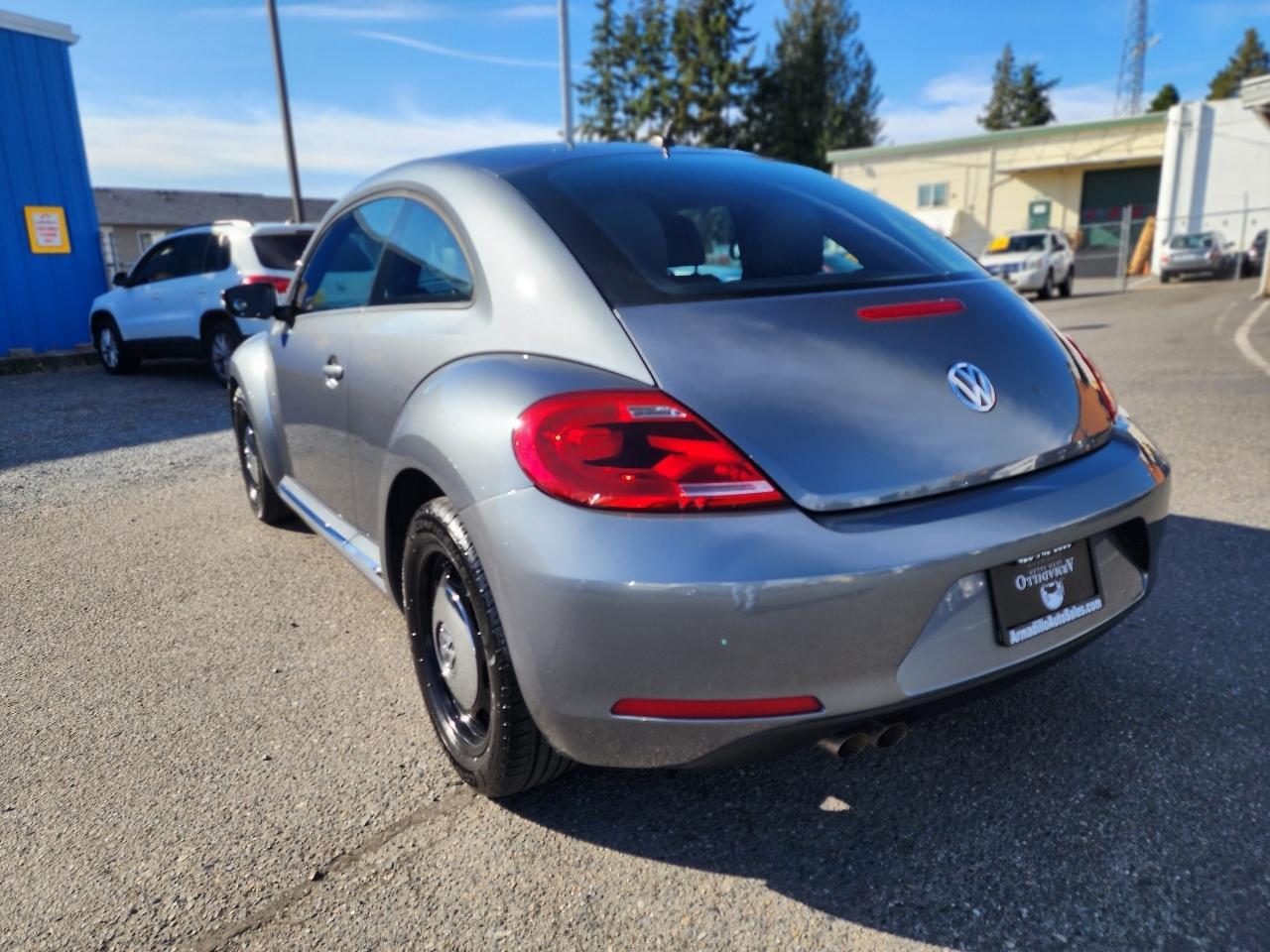 Volkswagen Beetle Coupe 2dr Man 2.5L 2013