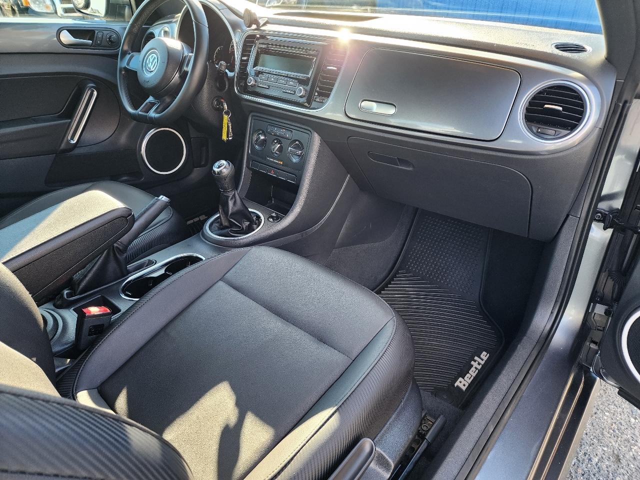 Volkswagen Beetle Coupe 2dr Man 2.5L 2013