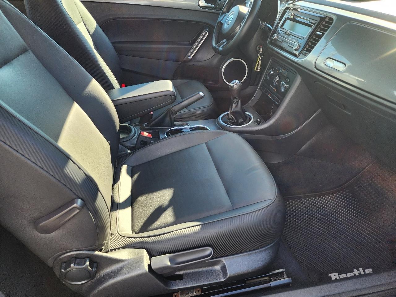 Volkswagen Beetle Coupe 2dr Man 2.5L 2013