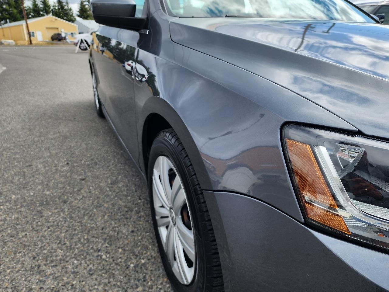 Volkswagen Jetta  2017