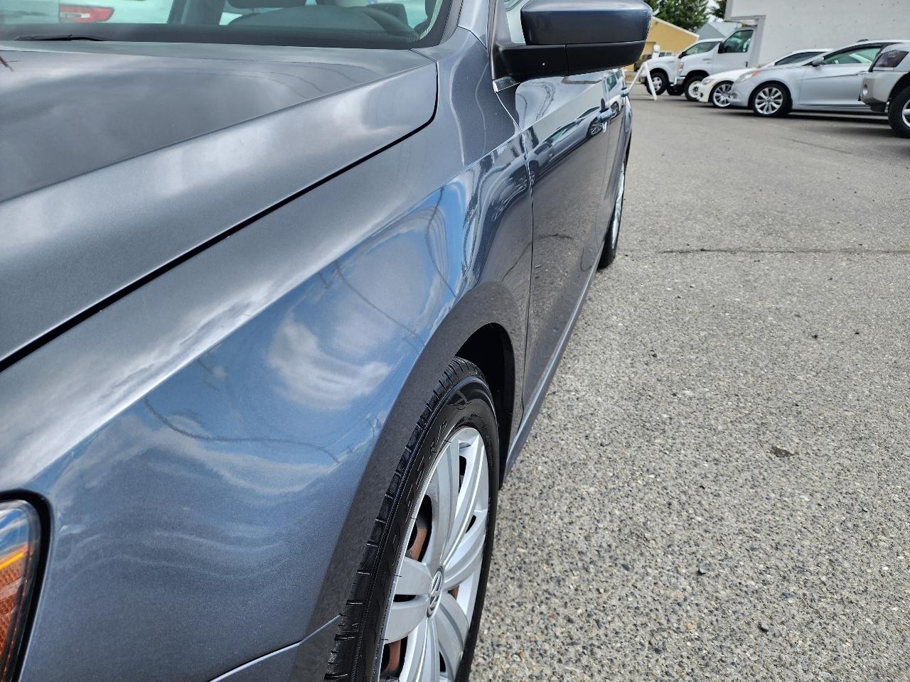 Volkswagen Jetta  2017