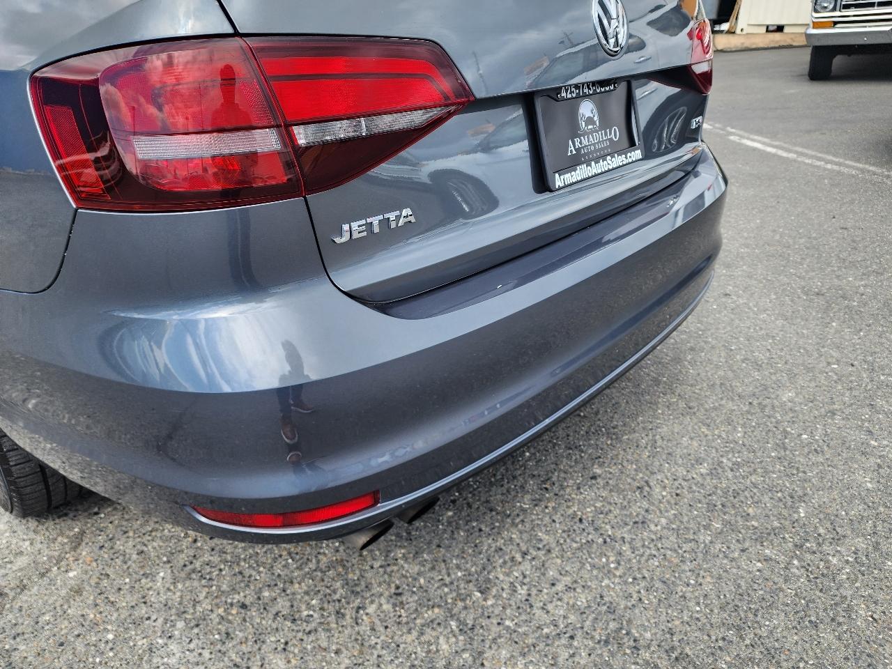 Volkswagen Jetta  2017