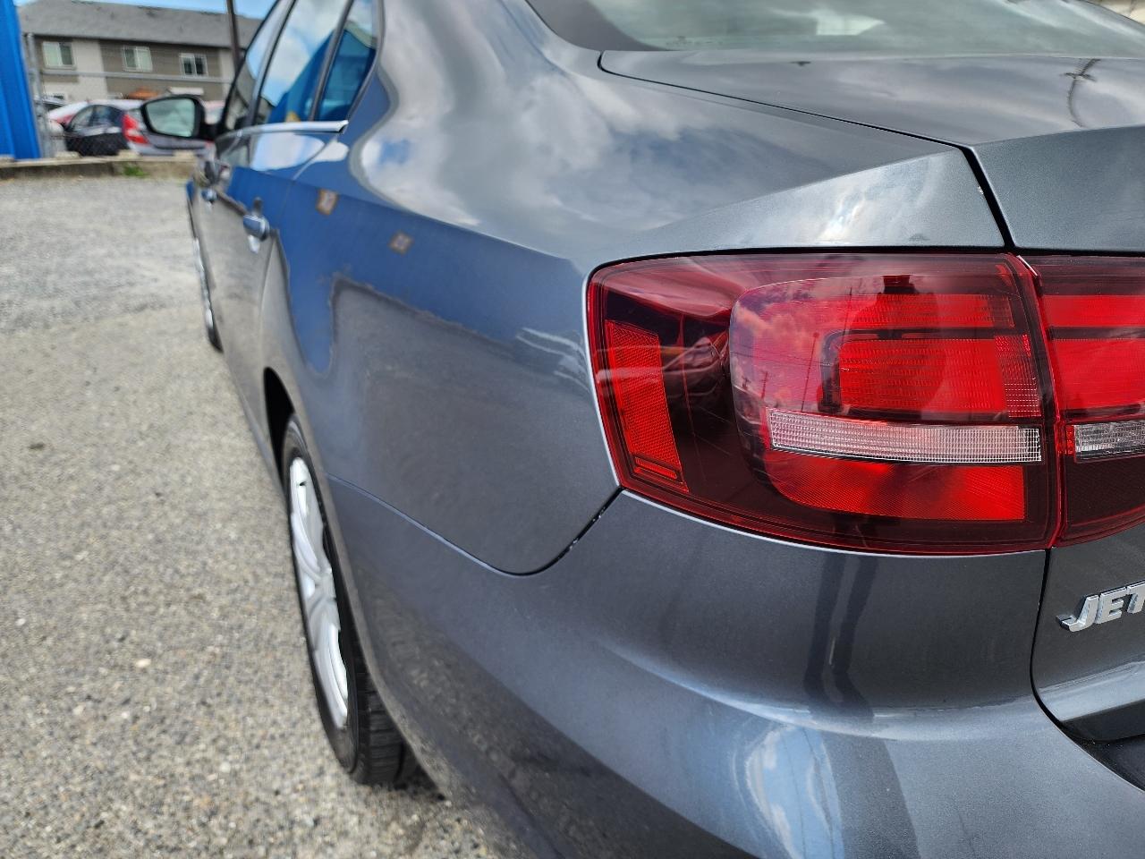 Volkswagen Jetta  2017