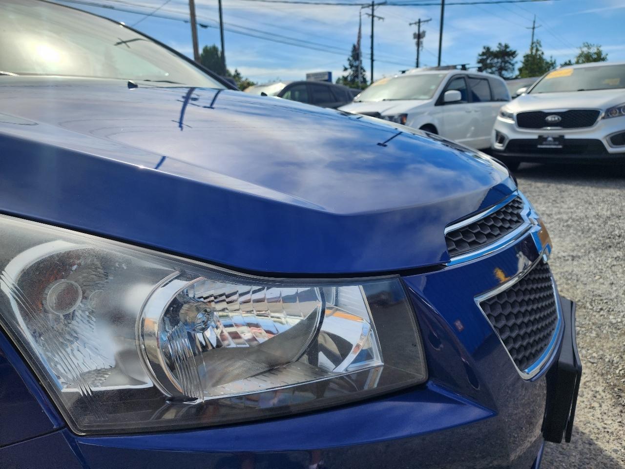 Chevrolet Cruze 4dr Sdn LS 2012