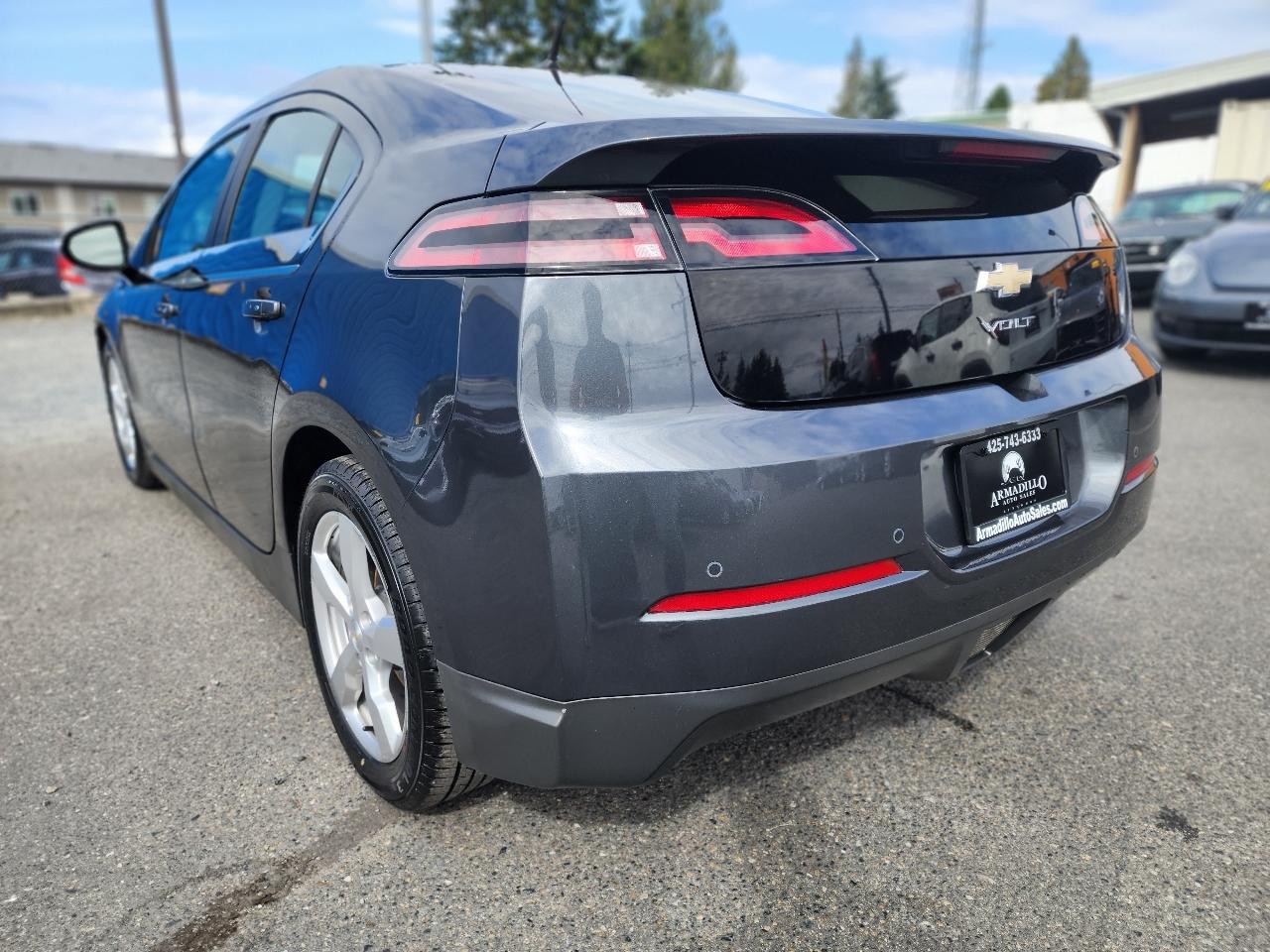 Chevrolet Volt  2012