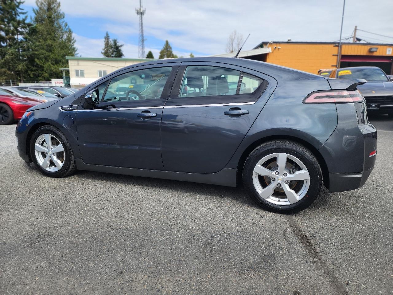 Chevrolet Volt  2012