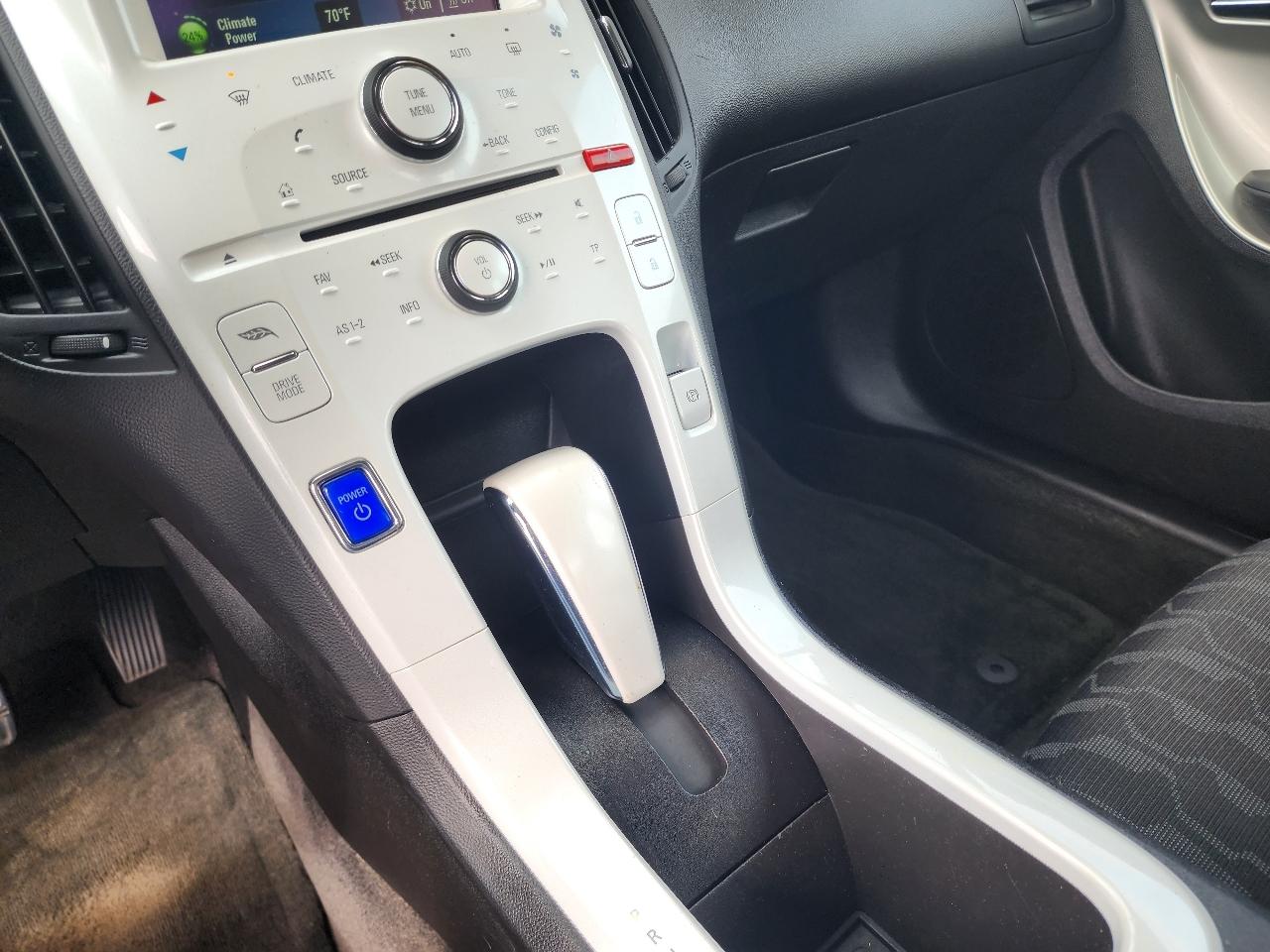 Chevrolet Volt  2012