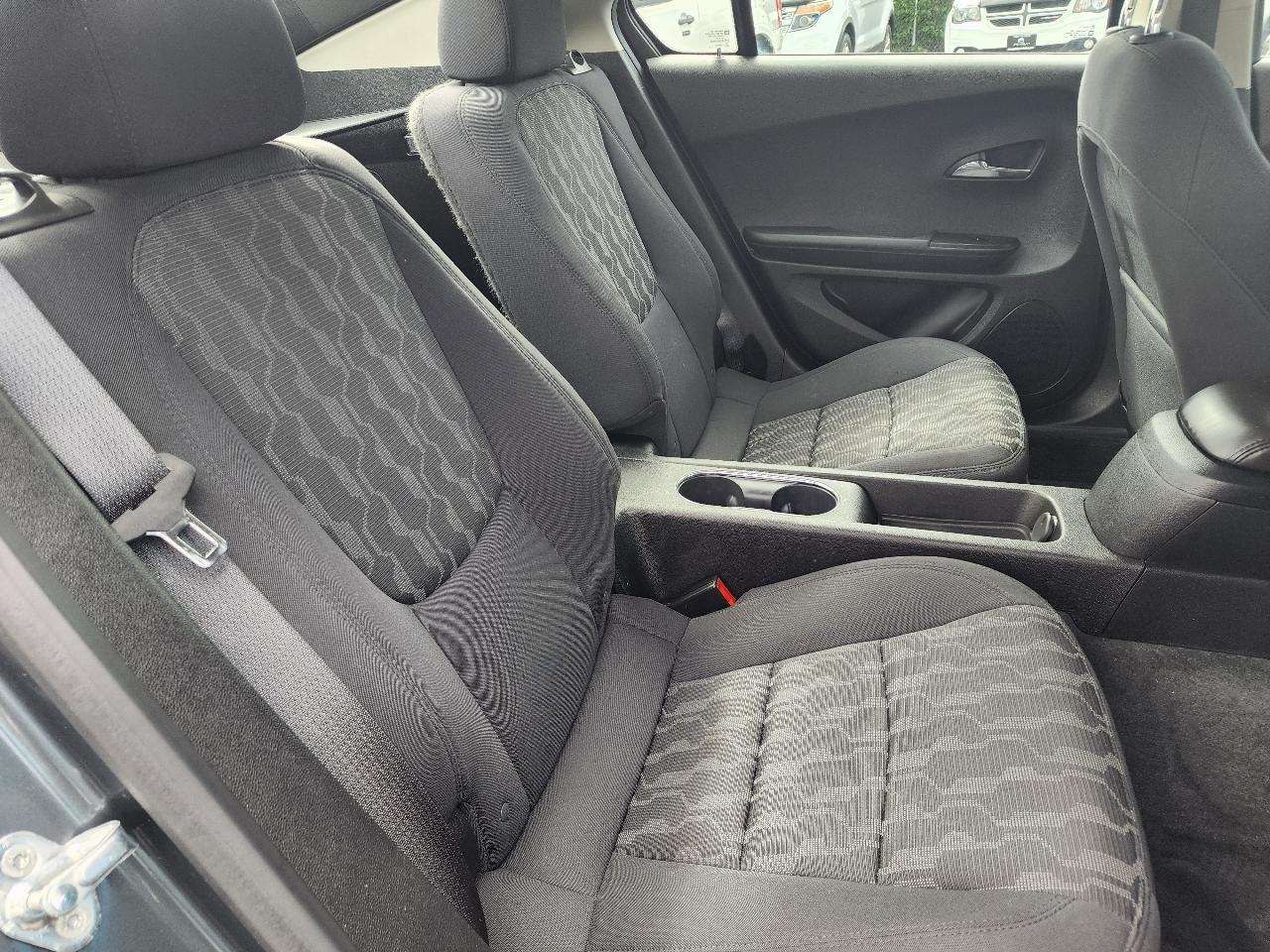Chevrolet Volt  2012