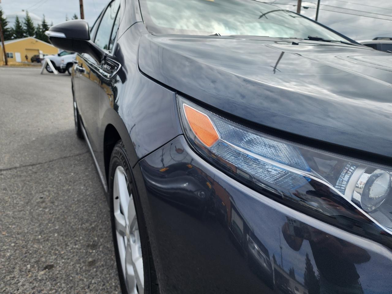 Chevrolet Volt  2012