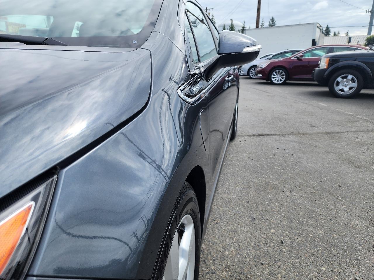 Chevrolet Volt  2012