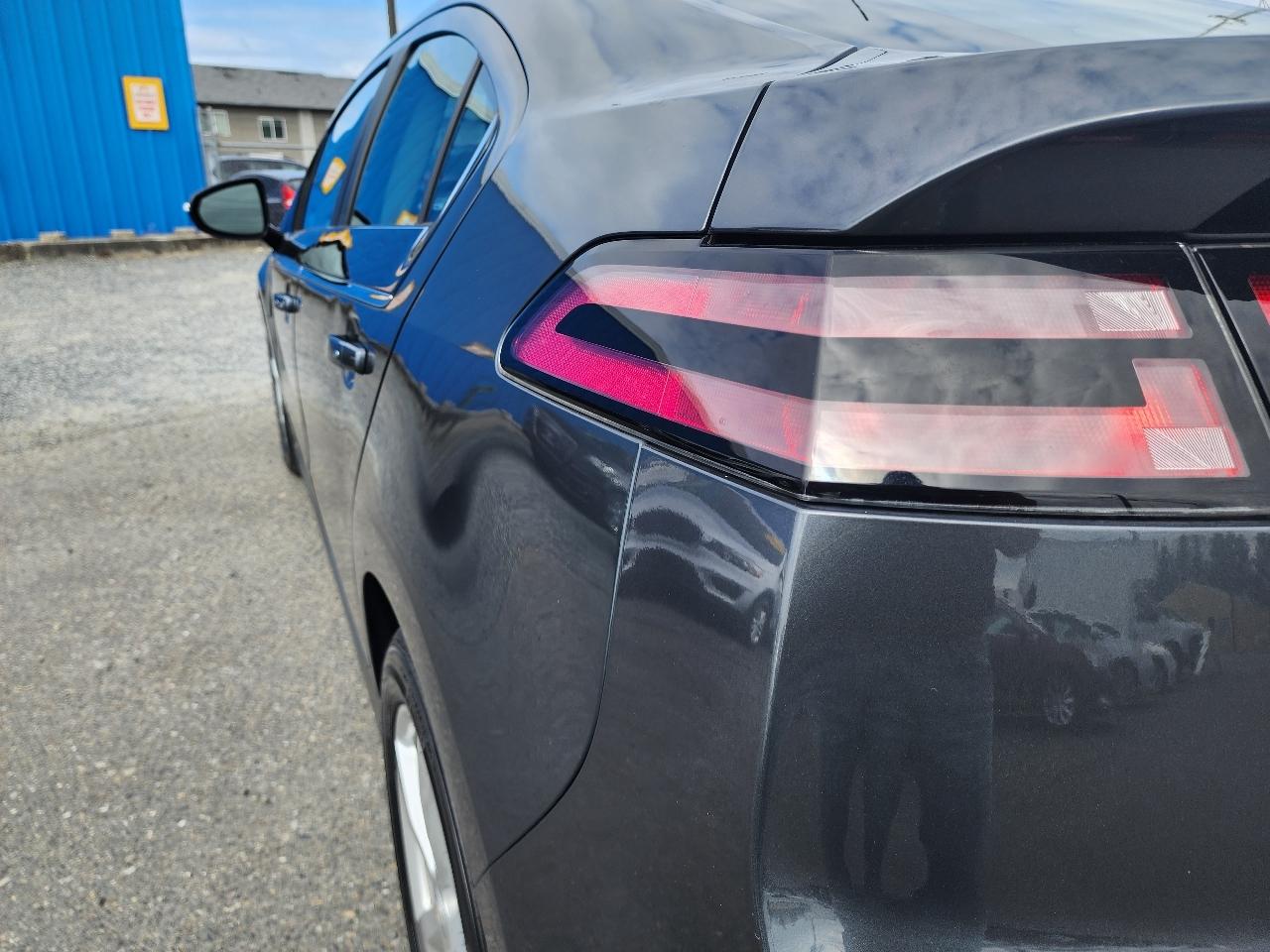 Chevrolet Volt  2012