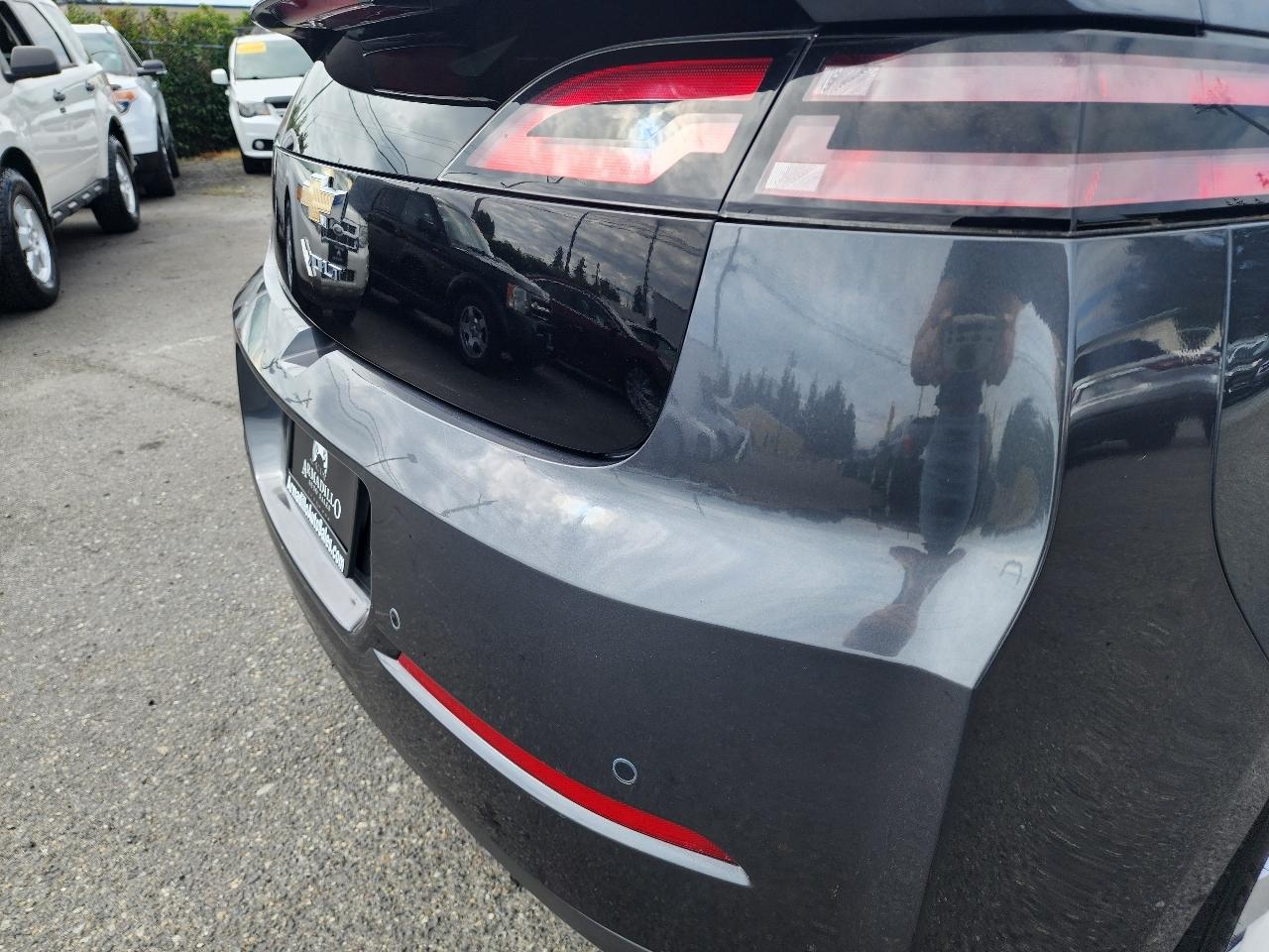 Chevrolet Volt  2012
