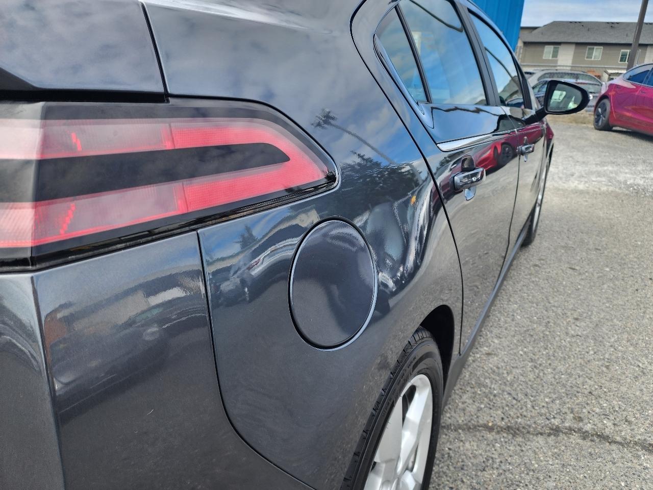 Chevrolet Volt  2012