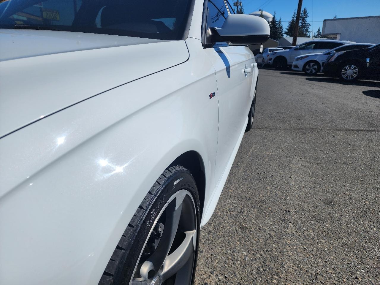 Audi A4 4dr Sdn Auto quattro 2.0T Premium Plus 2014