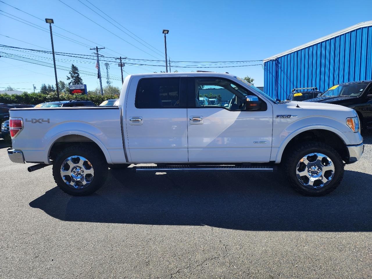 Ford F-150 4WD SuperCrew 139" Lariat 2011