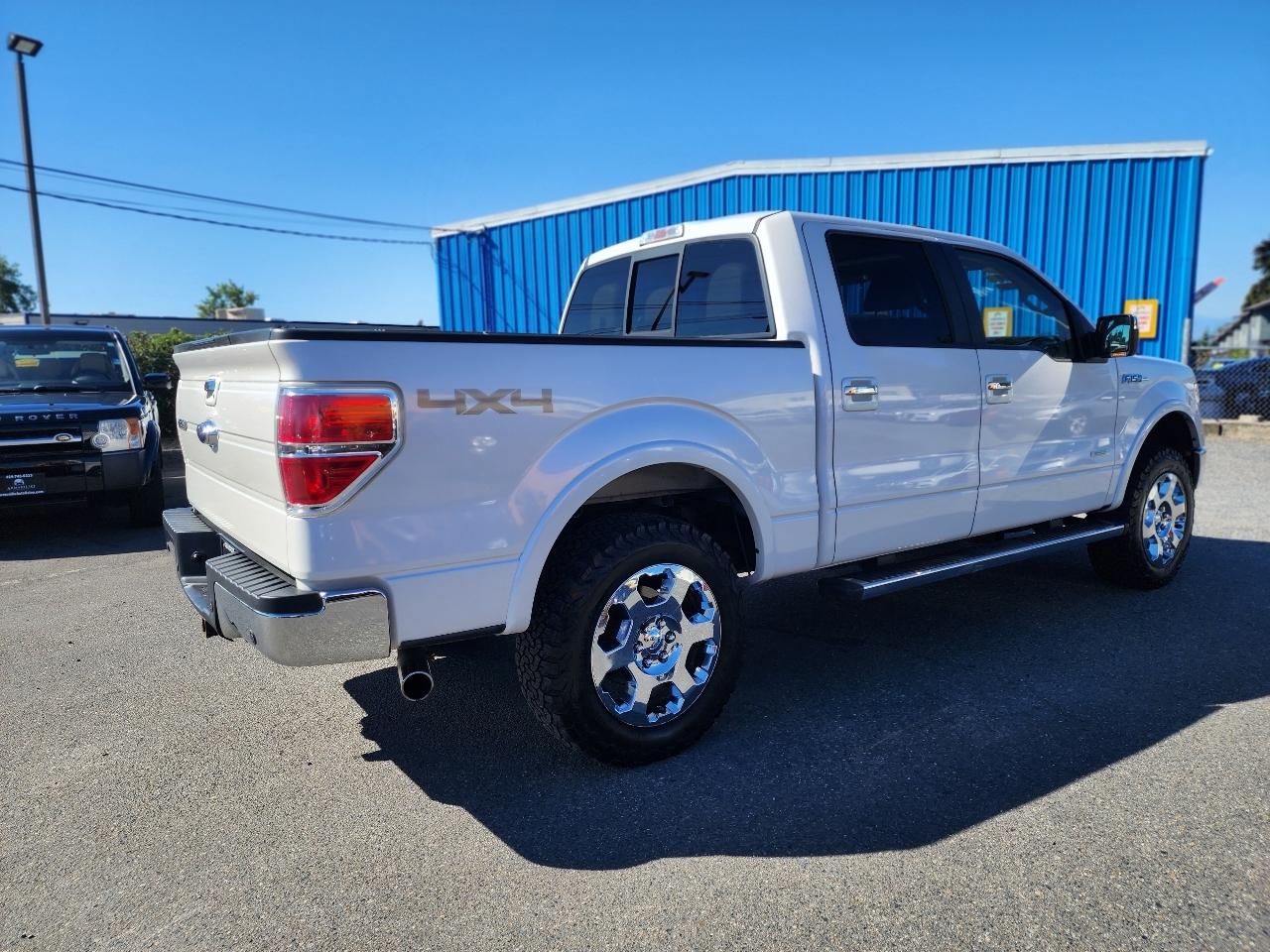 Ford F-150 4WD SuperCrew 139" Lariat 2011