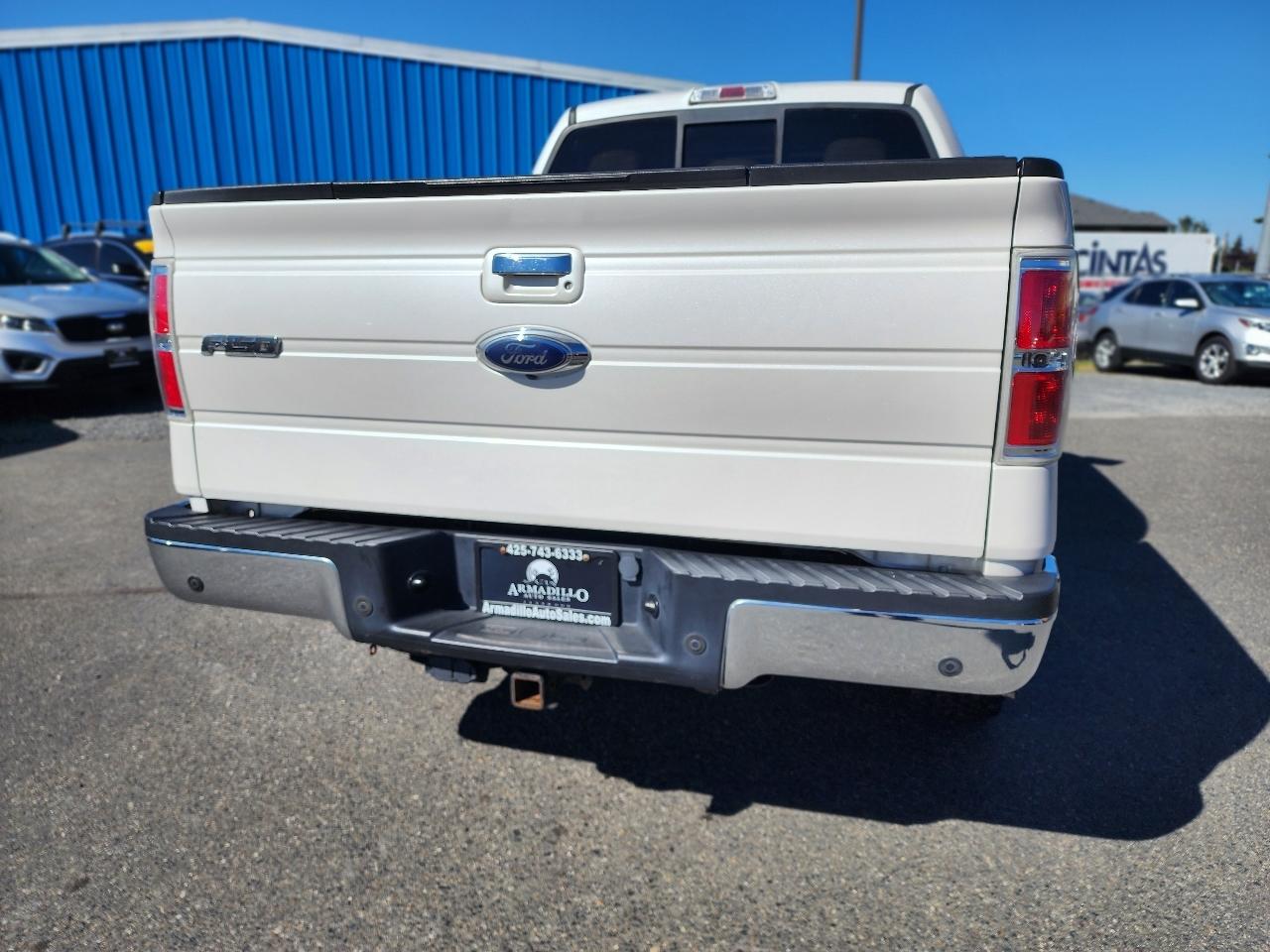 Ford F-150 4WD SuperCrew 139" Lariat 2011