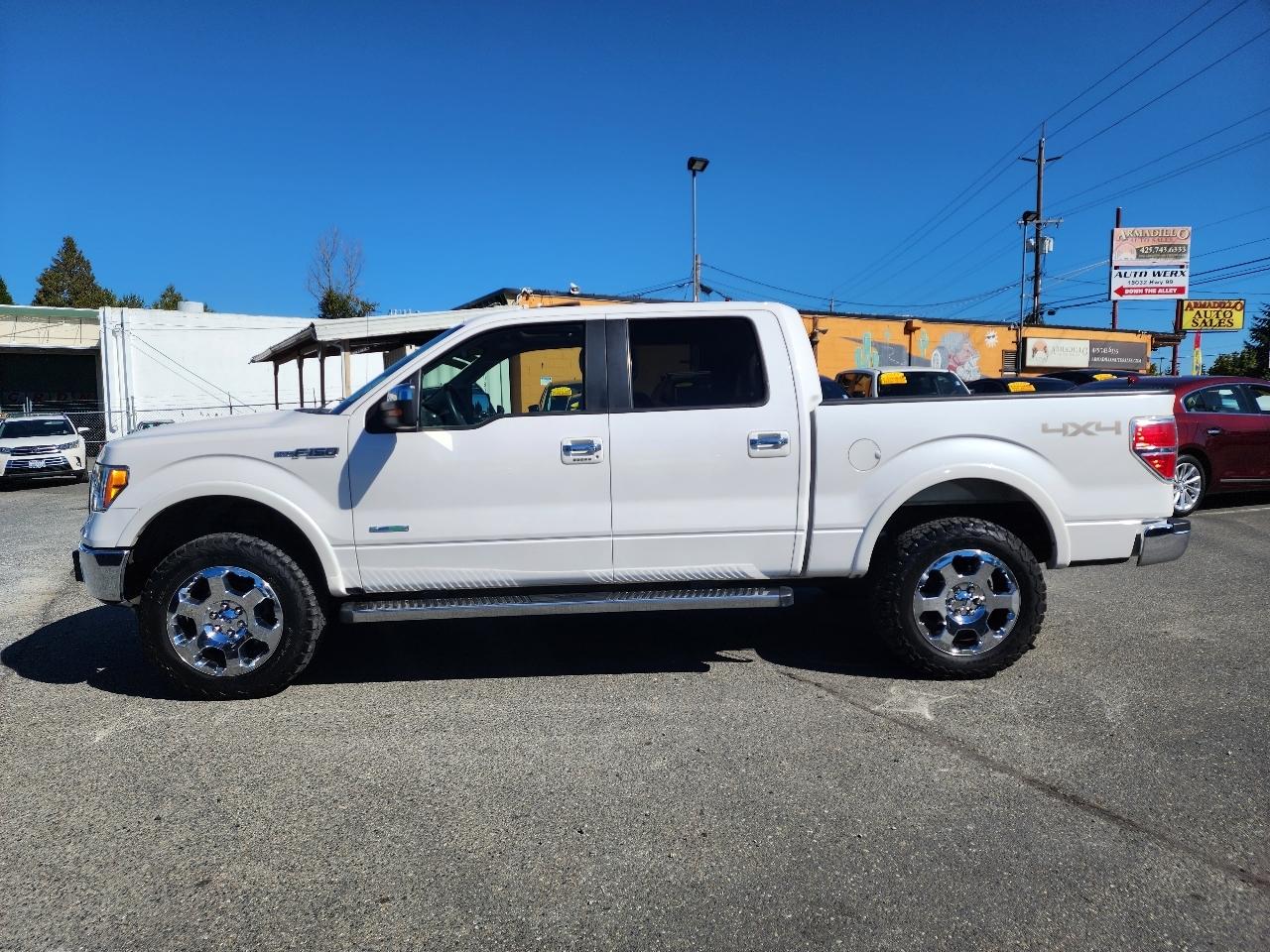 Ford F-150 4WD SuperCrew 139" Lariat 2011