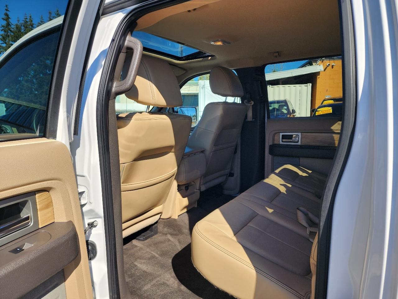 Ford F-150 4WD SuperCrew 139" Lariat 2011