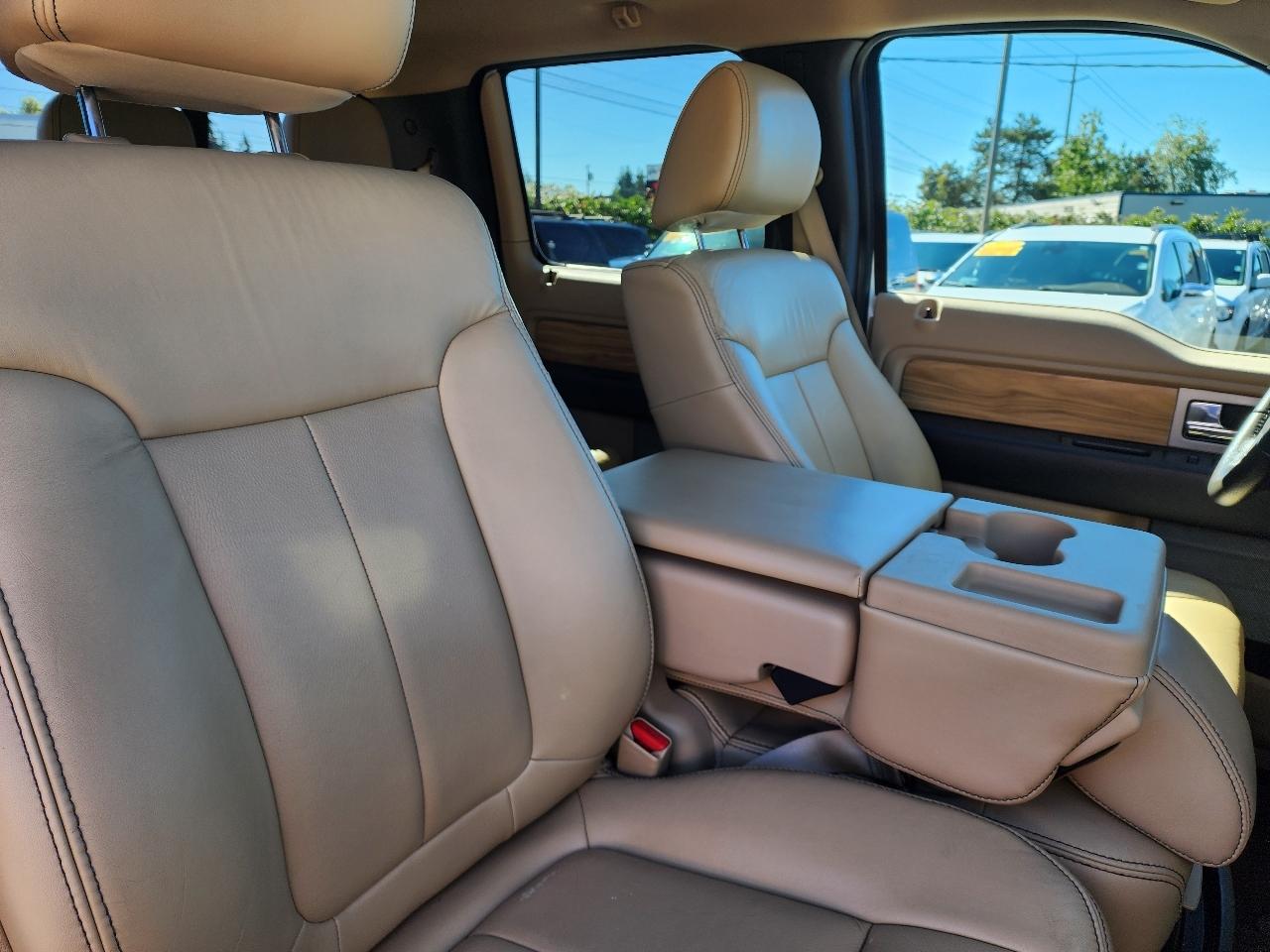 Ford F-150 4WD SuperCrew 139" Lariat 2011