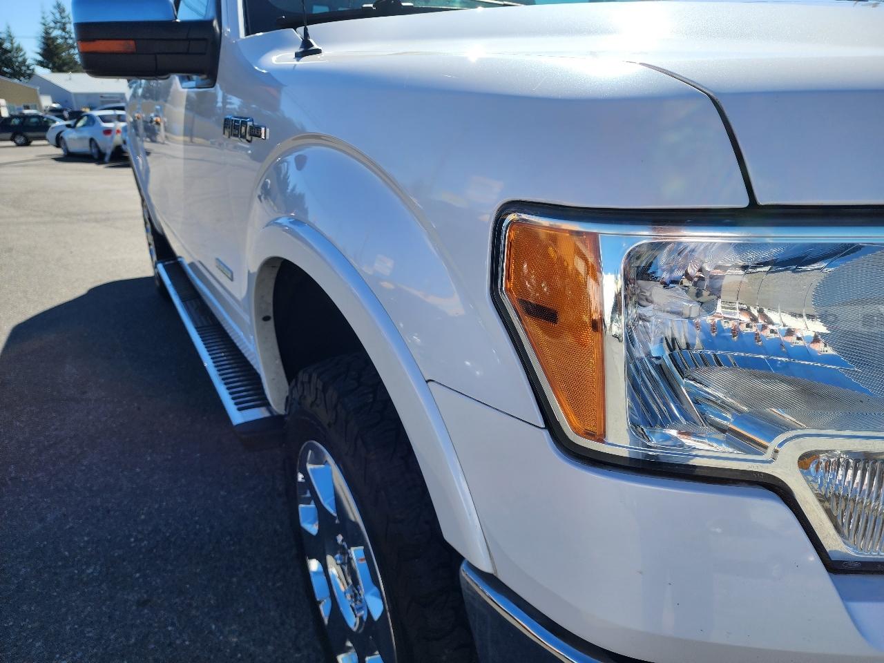 Ford F-150 4WD SuperCrew 139" Lariat 2011