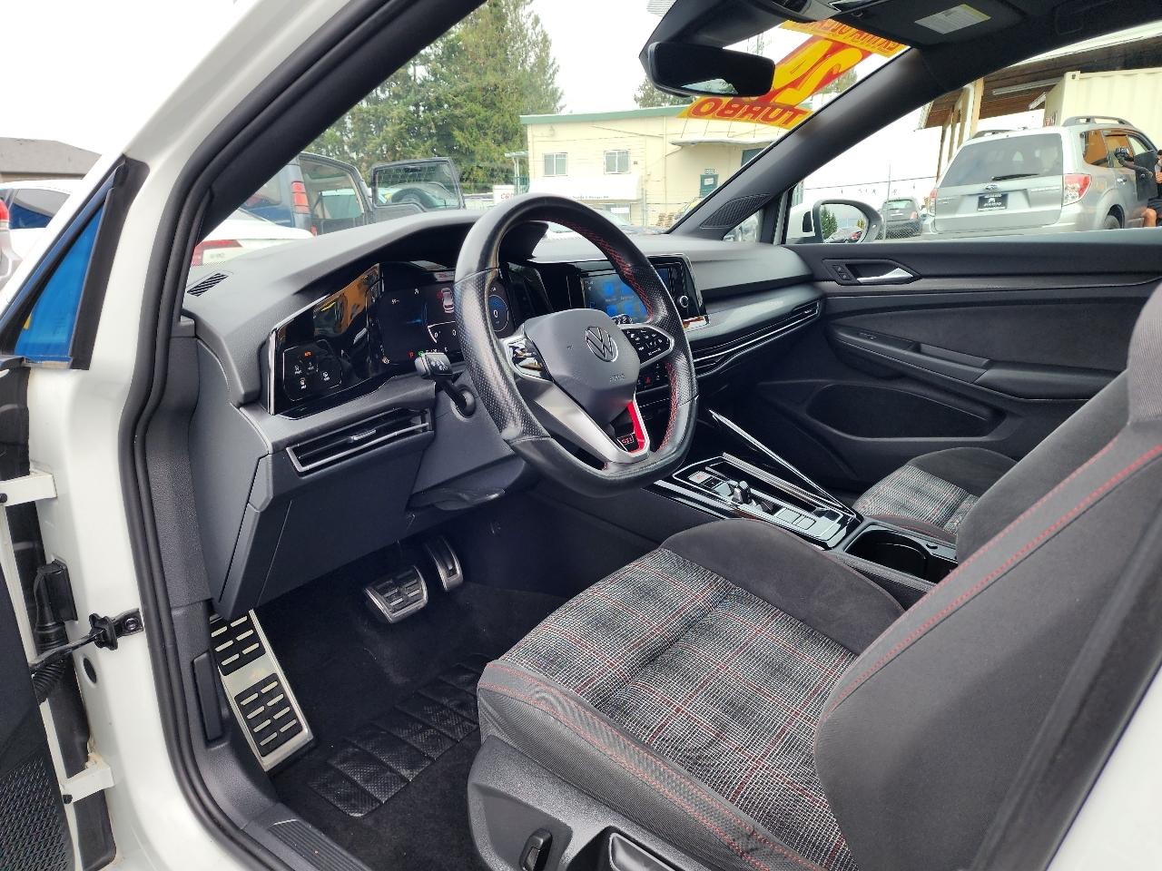 Volkswagen Golf GTI 4dr HB DSG S 2024