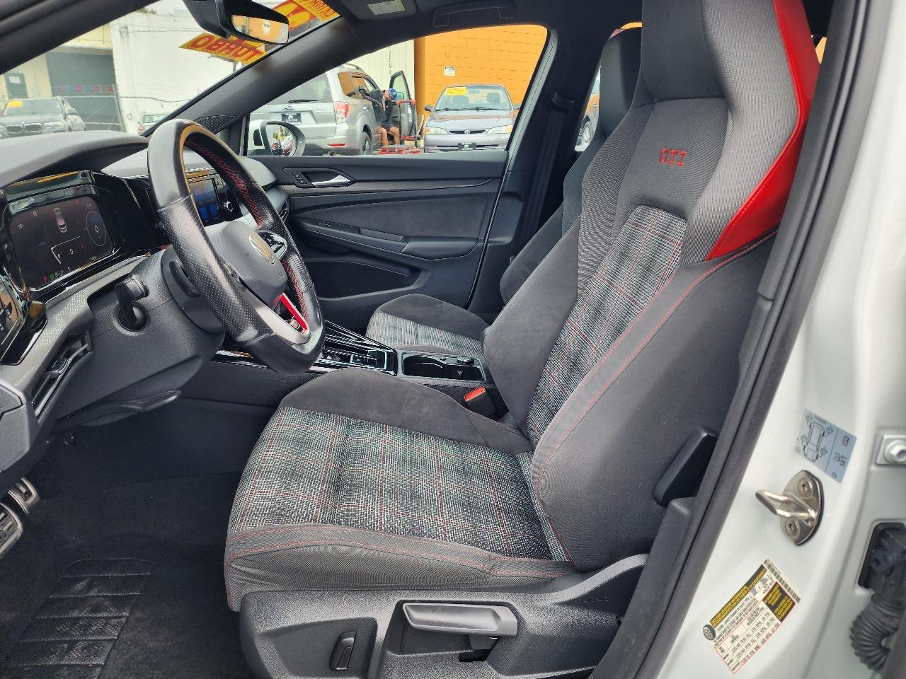 Volkswagen Golf GTI 4dr HB DSG S 2024