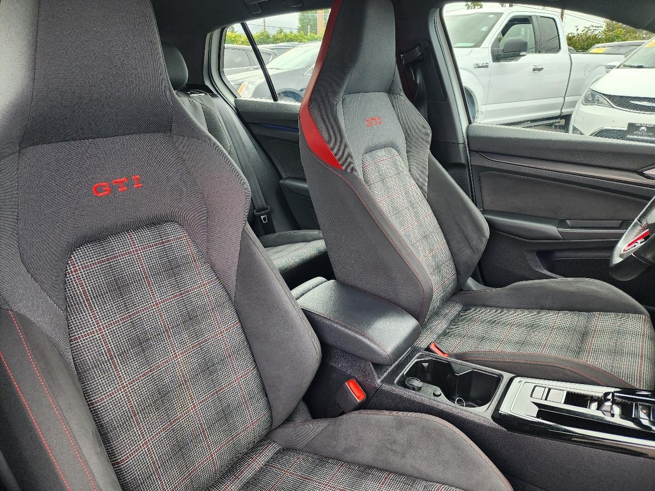 Volkswagen Golf GTI 4dr HB DSG S 2024