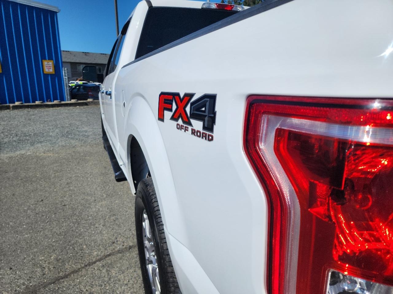 Ford F-150 4WD SuperCrew 157" FX4 2015