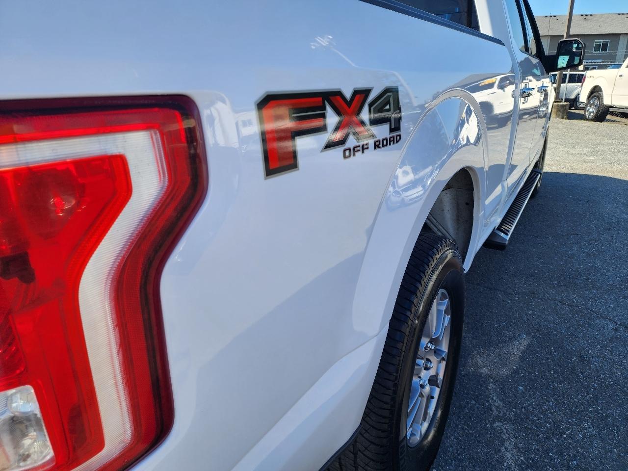 Ford F-150 4WD SuperCrew 157" FX4 2015