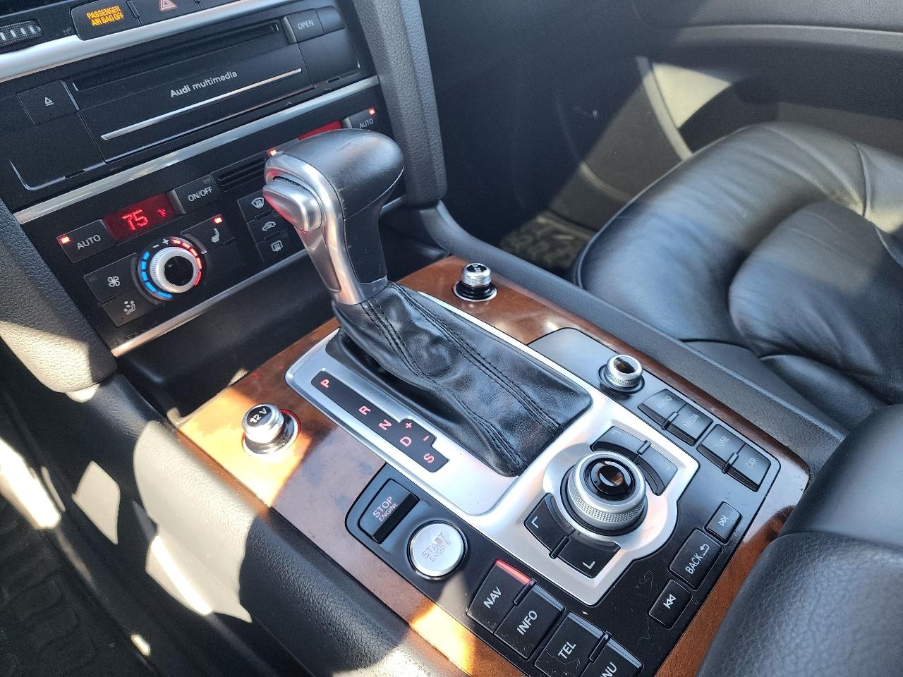 Audi Q7 quattro 4dr 3.0L TDI Premium Plus 2015