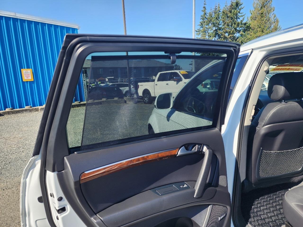 Audi Q7 quattro 4dr 3.0L TDI Premium Plus 2015