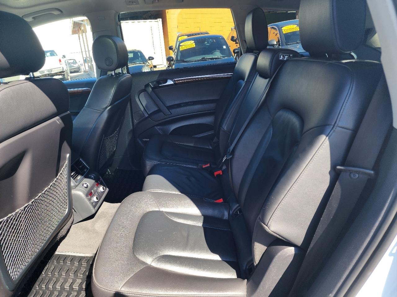 Audi Q7 quattro 4dr 3.0L TDI Premium Plus 2015