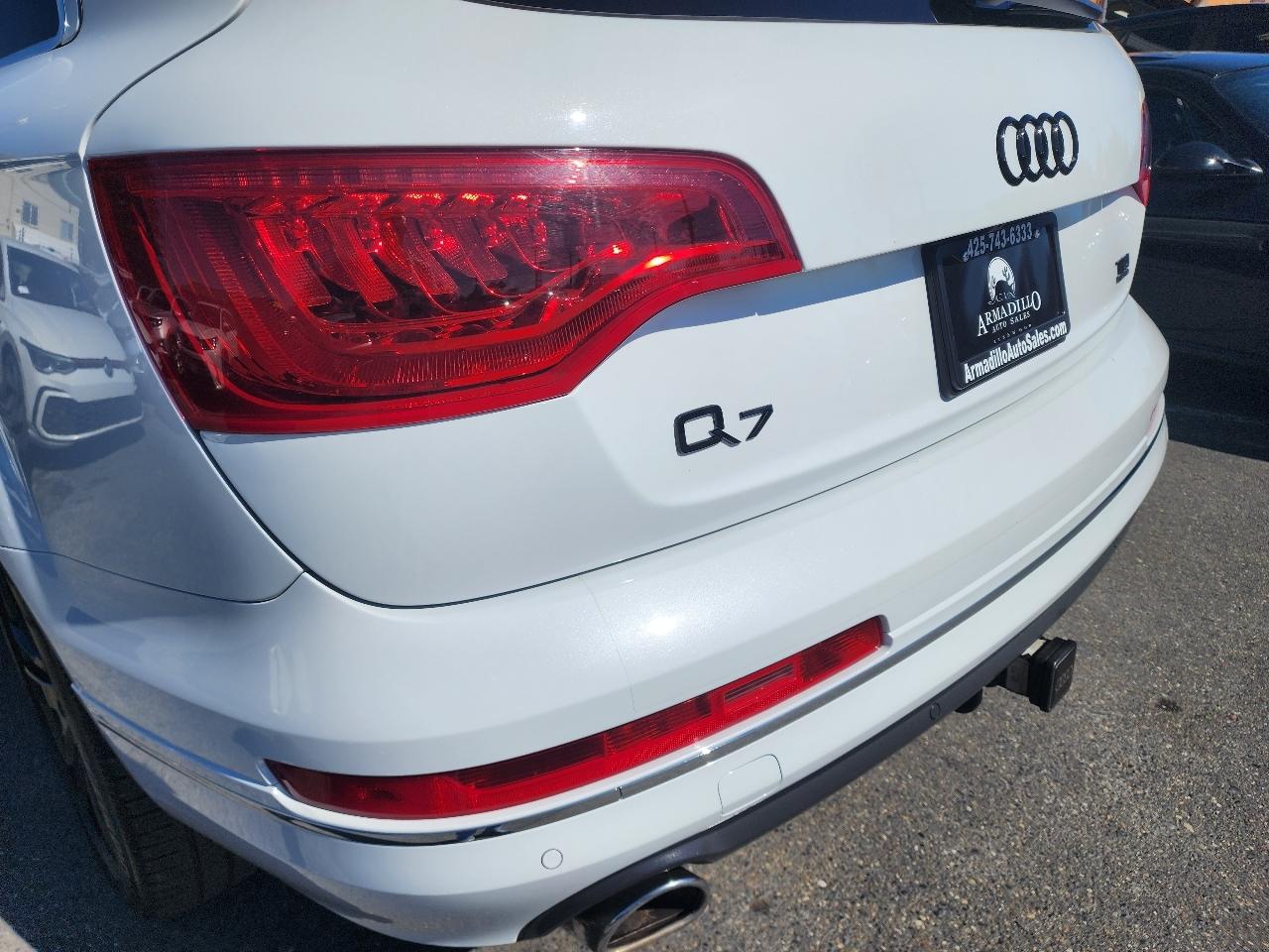 Audi Q7 quattro 4dr 3.0L TDI Premium Plus 2015