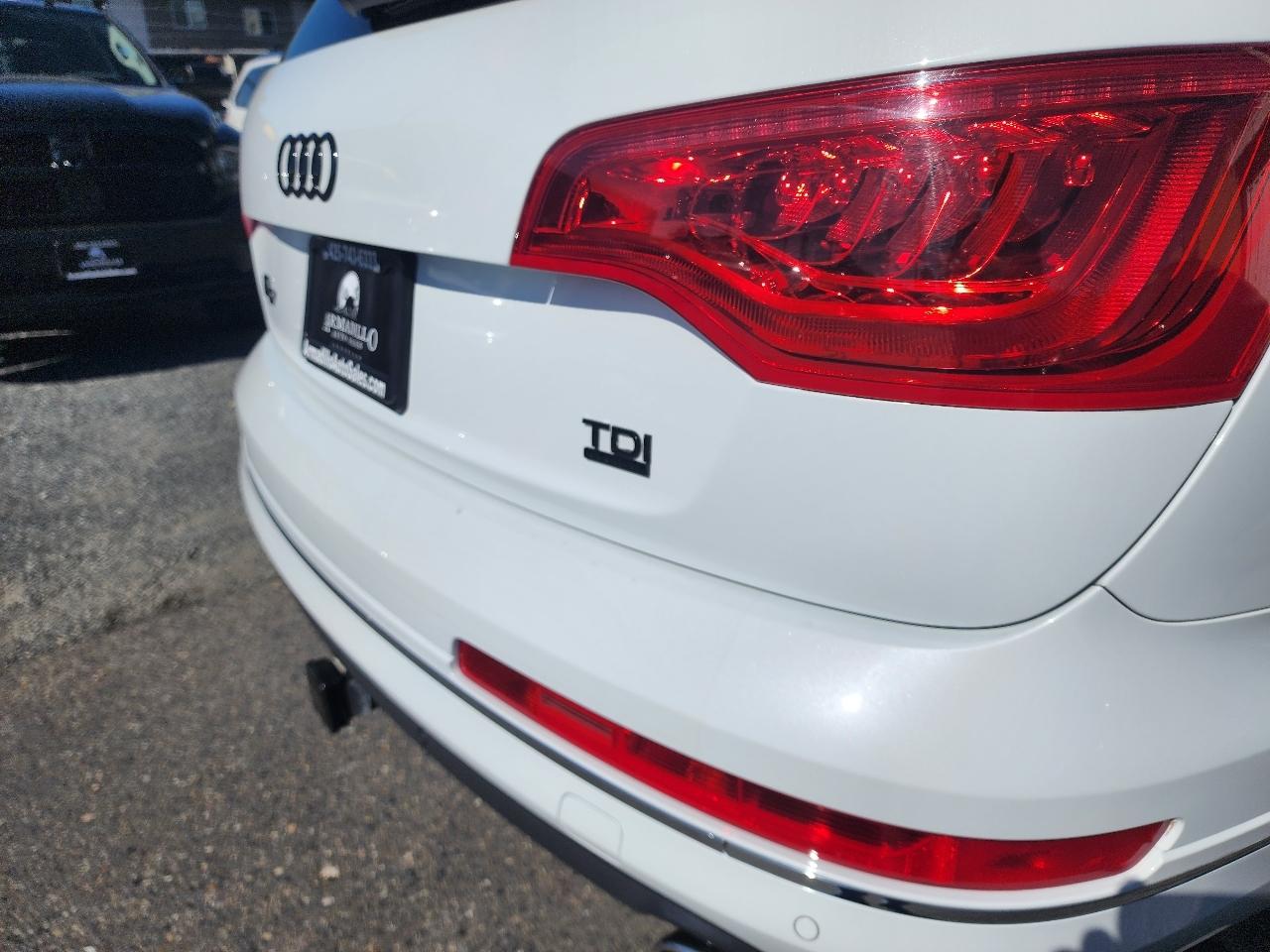 Audi Q7 quattro 4dr 3.0L TDI Premium Plus 2015