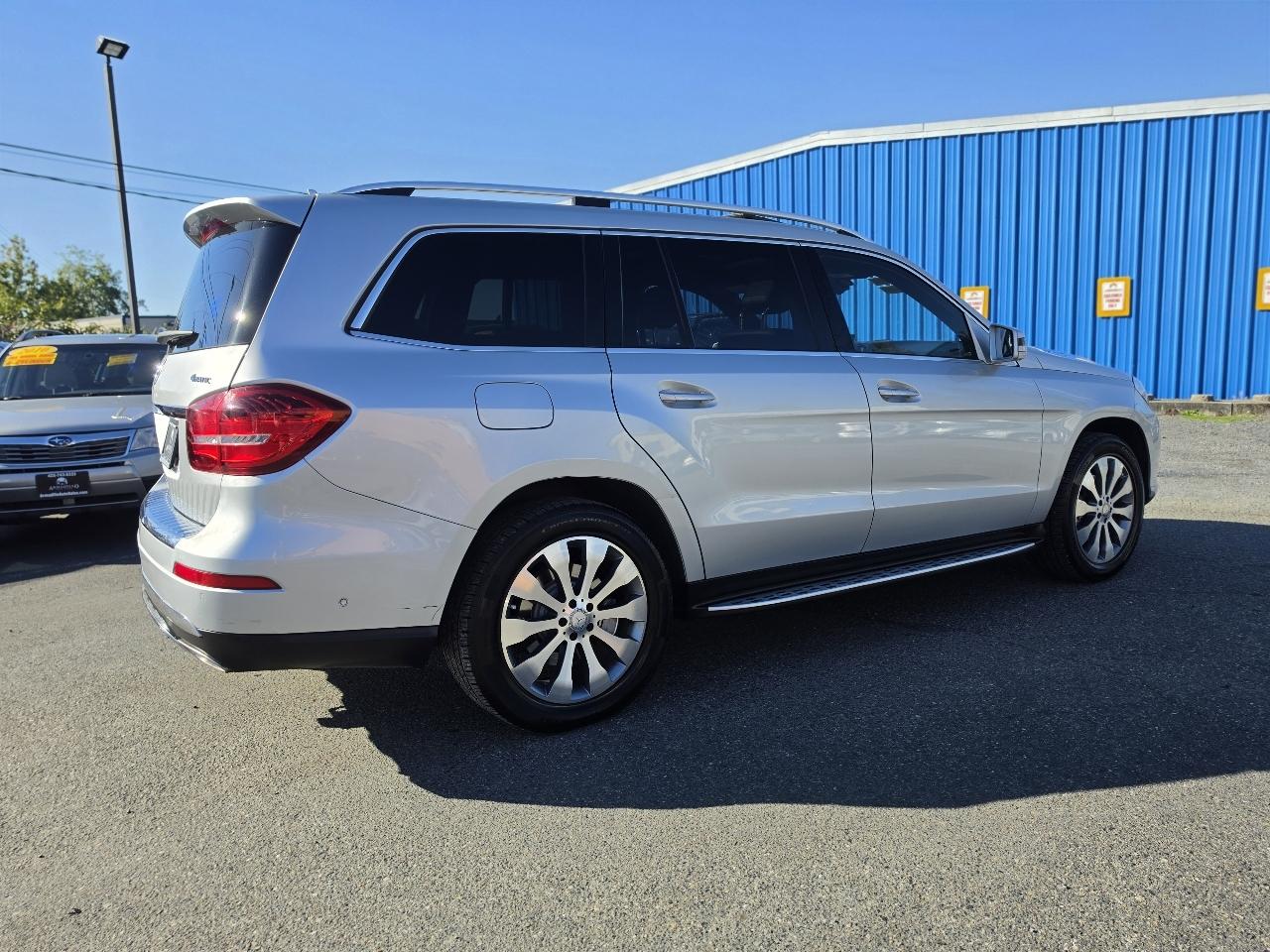 Mercedes-Benz GLS  2017