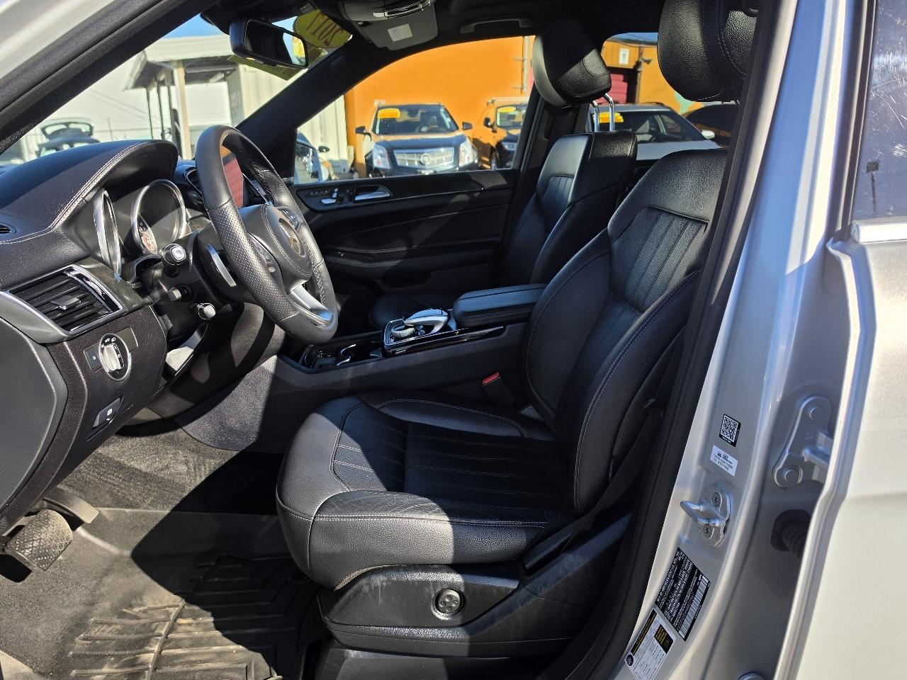 Mercedes-Benz GLS  2017