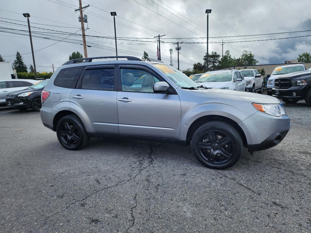 Subaru Forester 2.5X Premium 2010