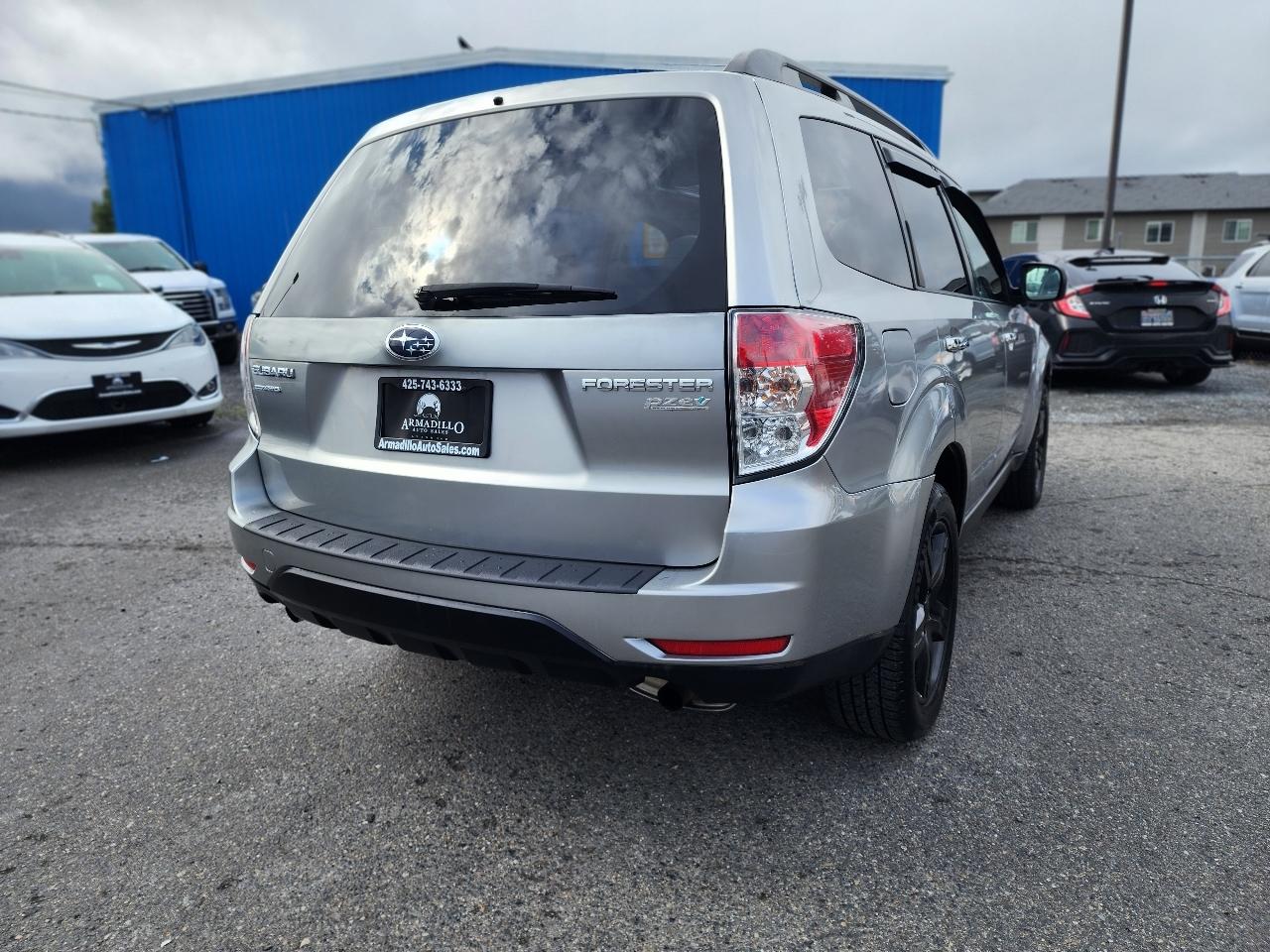 Subaru Forester 2.5X Premium 2010