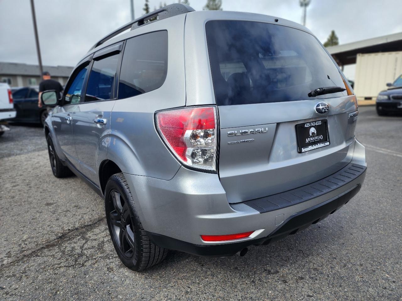 Subaru Forester 2.5X Premium 2010