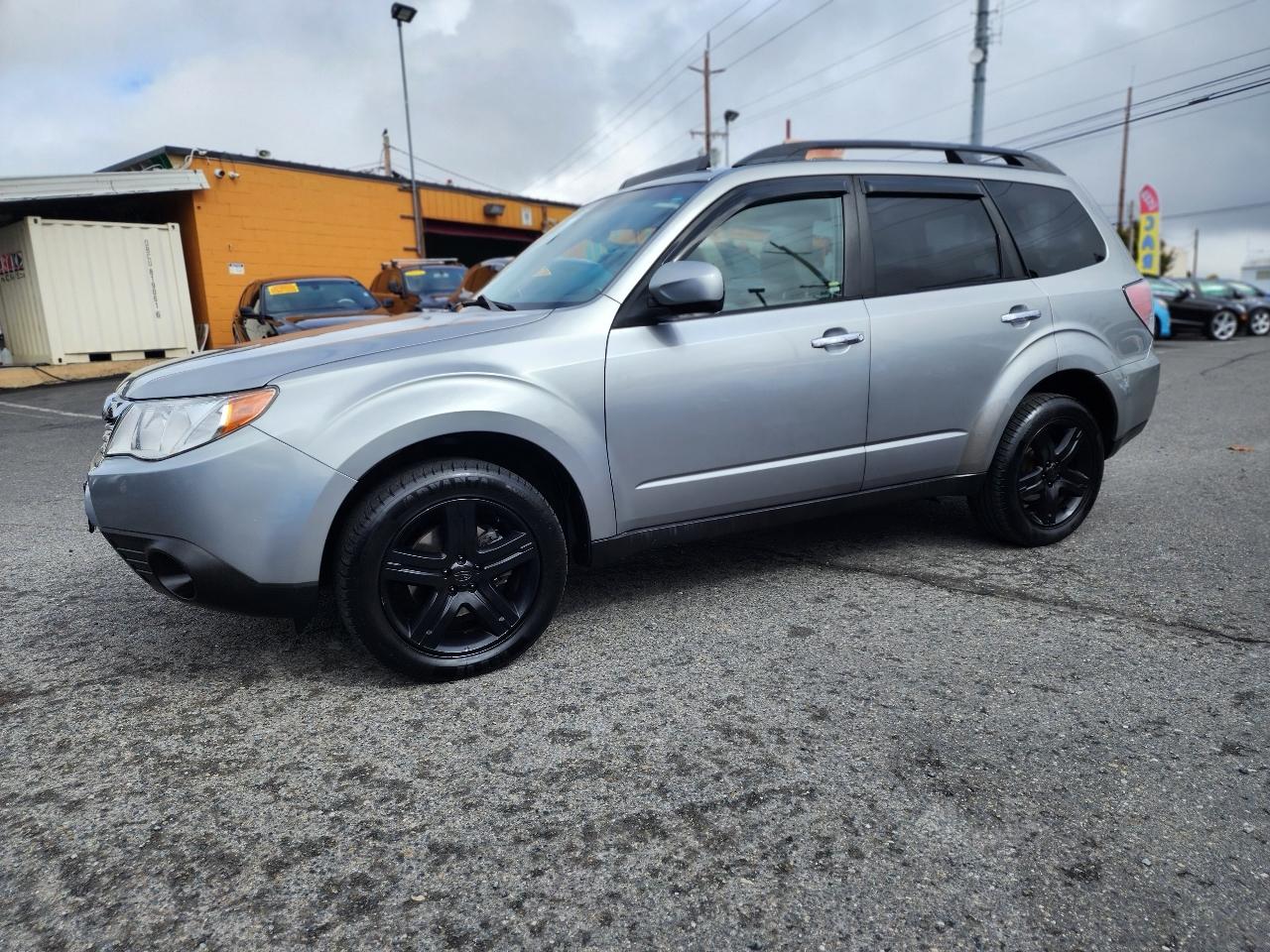 Subaru Forester 2.5X Premium 2010
