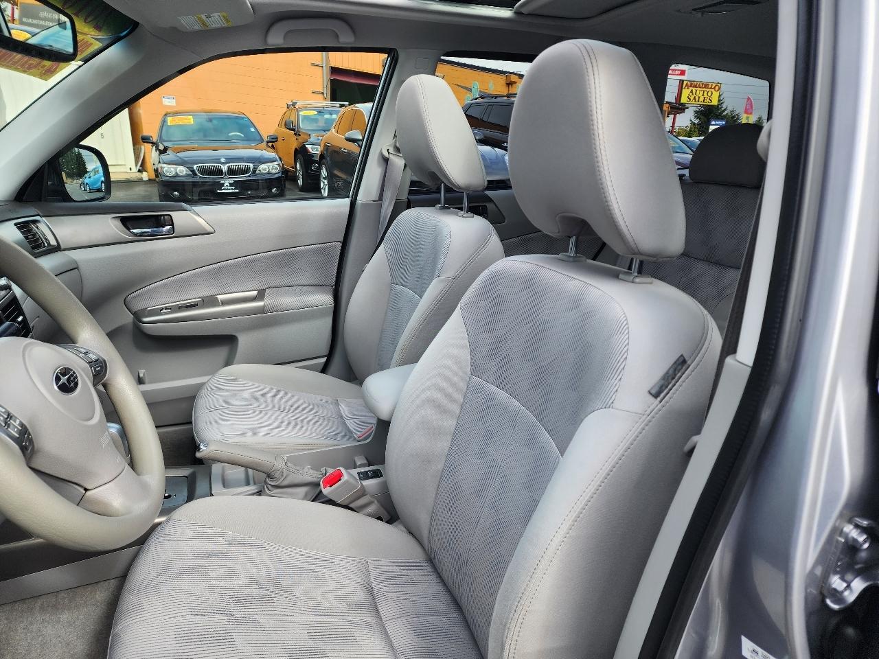 Subaru Forester 2.5X Premium 2010