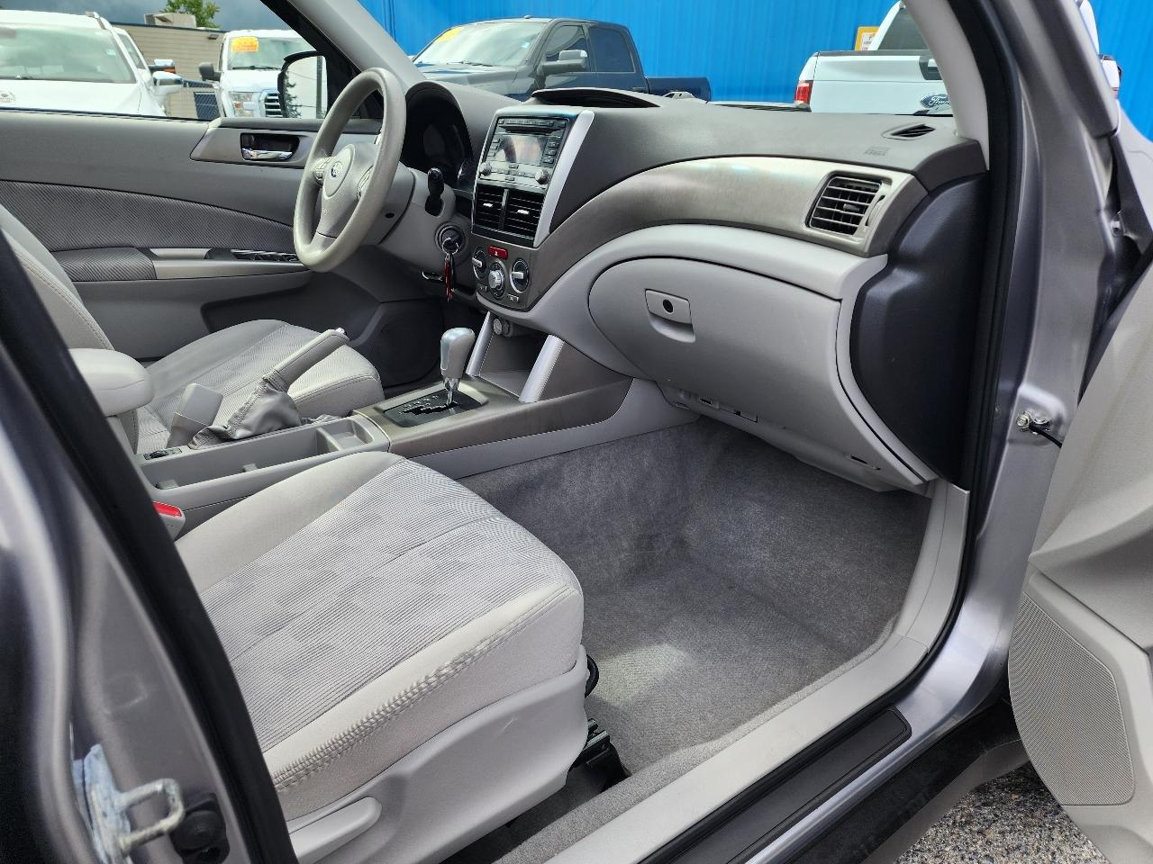 Subaru Forester 2.5X Premium 2010