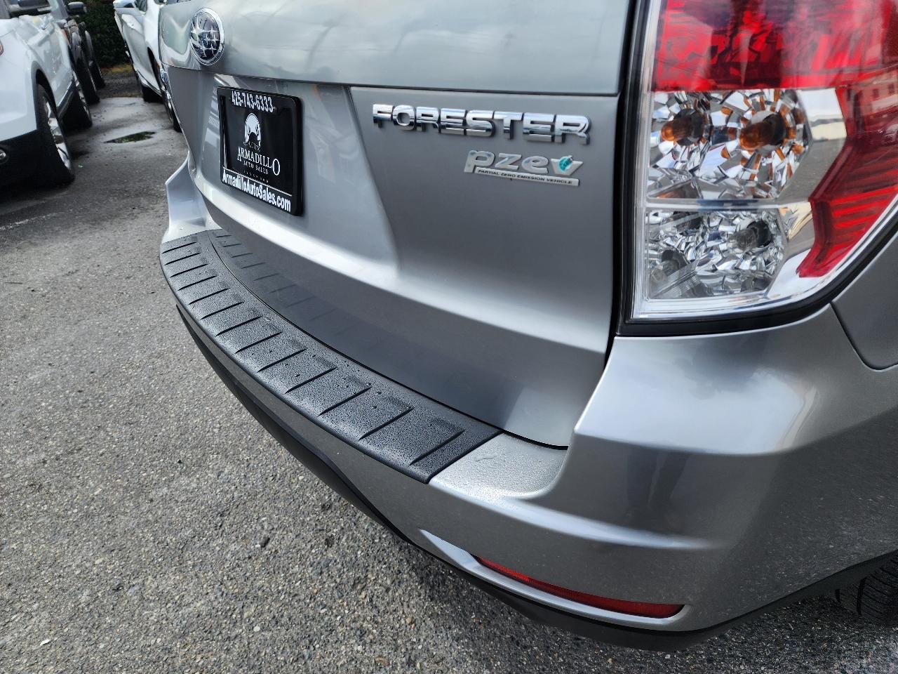 Subaru Forester 2.5X Premium 2010