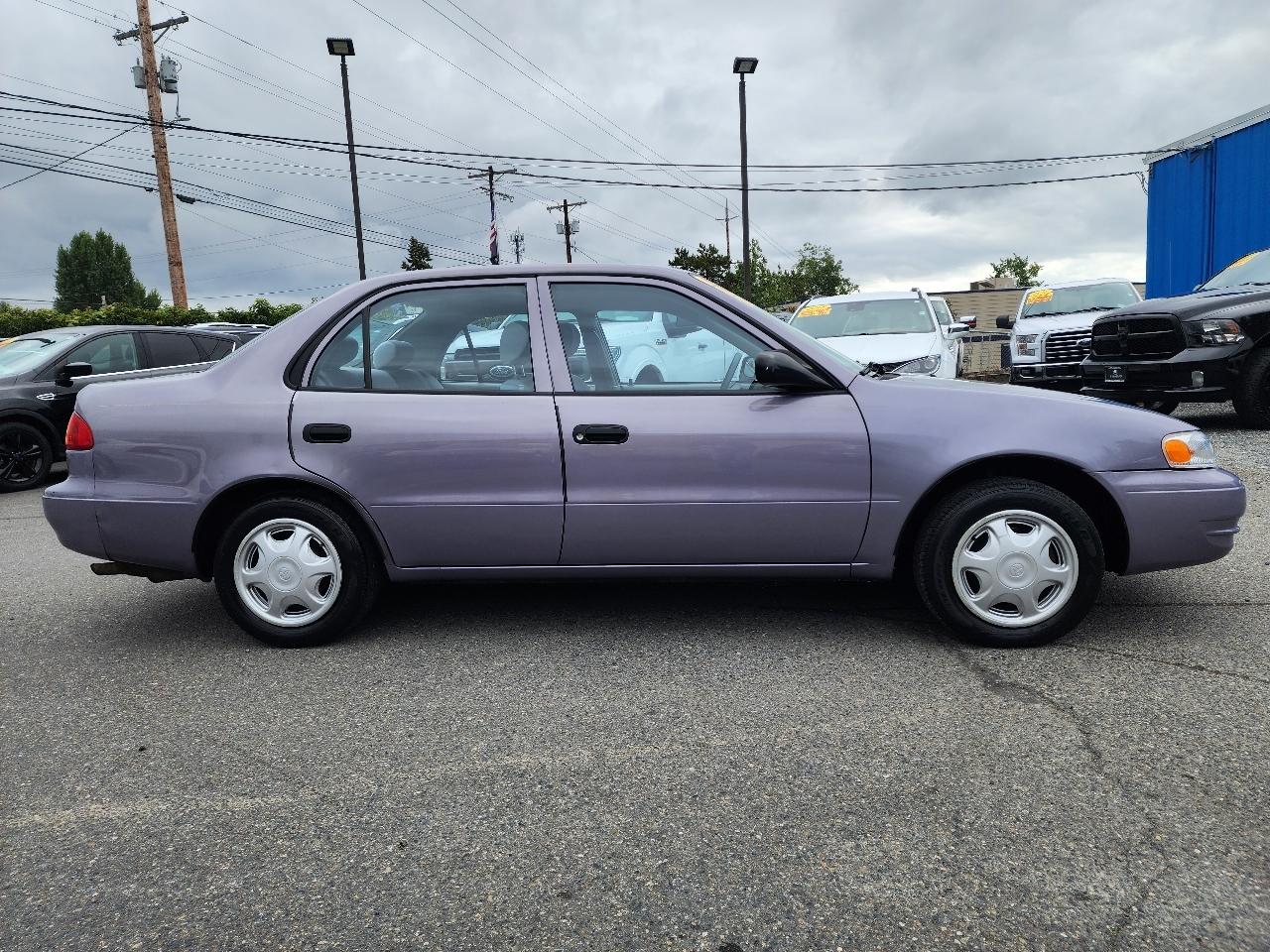 Toyota Corolla 4dr Sdn Auto (Natl) 1998