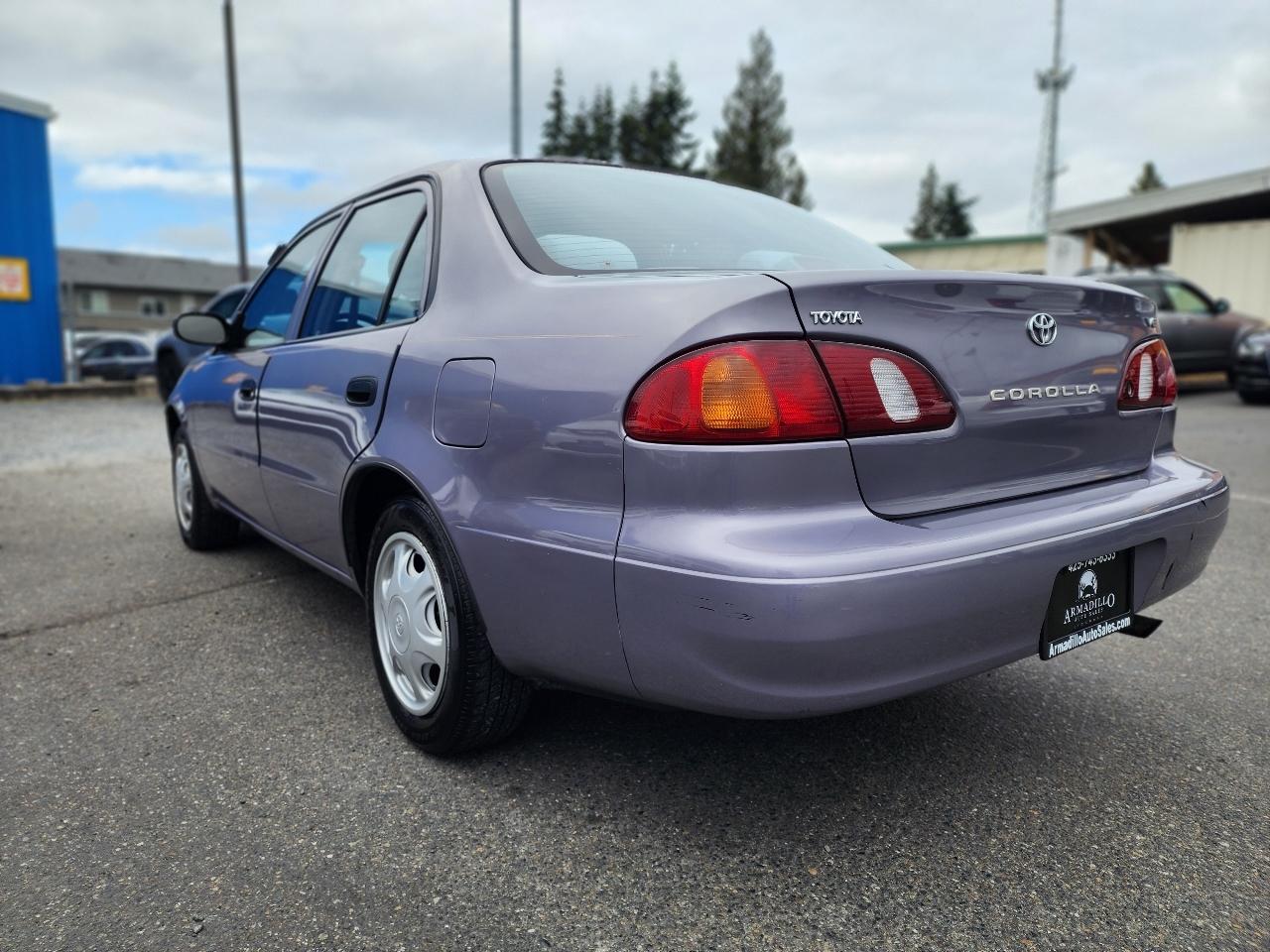 Toyota Corolla 4dr Sdn Auto (Natl) 1998